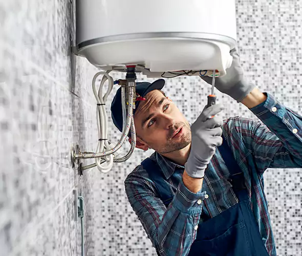 Expert Plumber for Hot Water Tank Maintenance in San Jacinto, CA: Schedule Reliable Maintenance Services with Us
